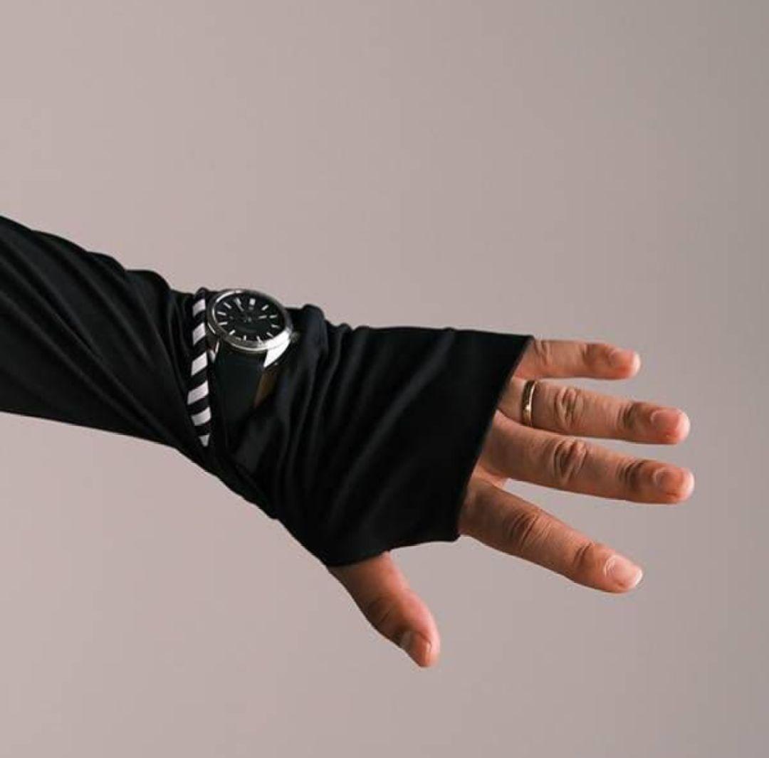 新品未使用　TFW49トレーニング 長袖シャツ Lサイズ