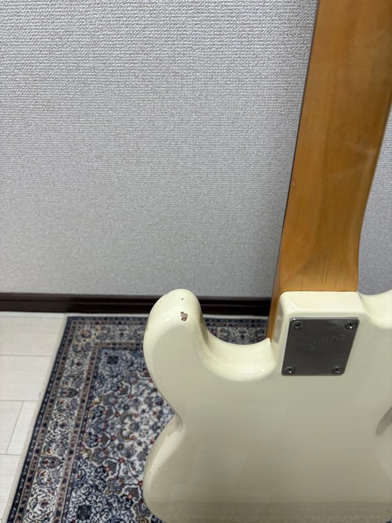 送料込み スクワイヤー PB 2002年製 つまみガリ有等、要詳細確認 ケース付