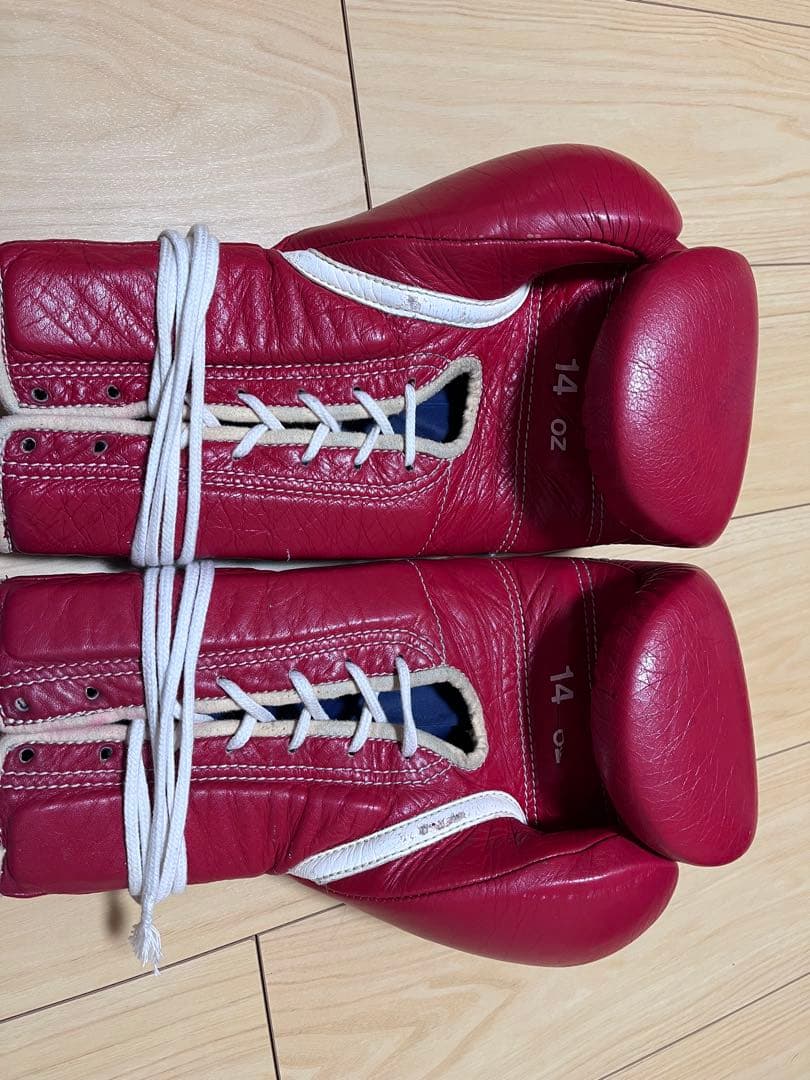 Winning ボクシンググローブ 14 oz 赤