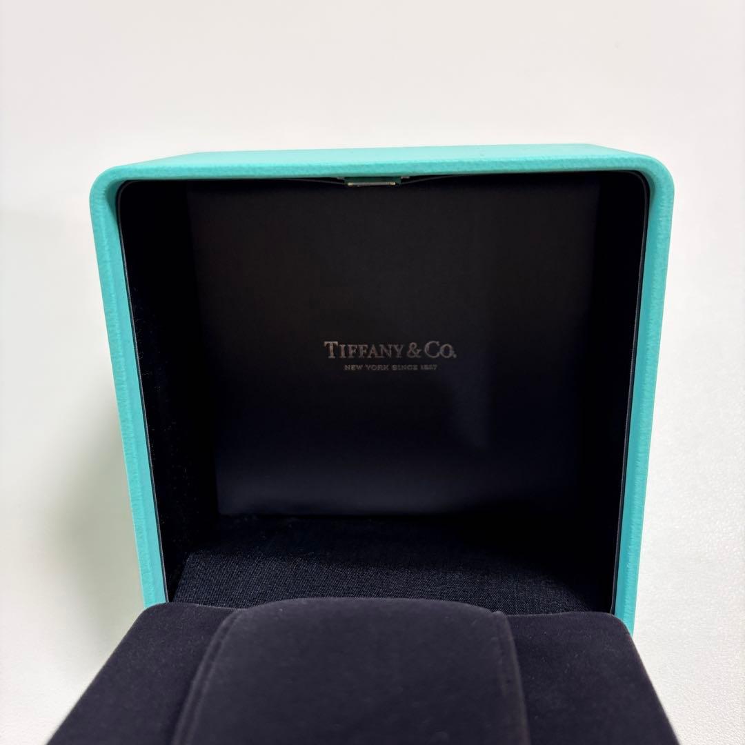 ティファニー　現行品　時計　ケース　空箱　ギフトボックス　最新仕様