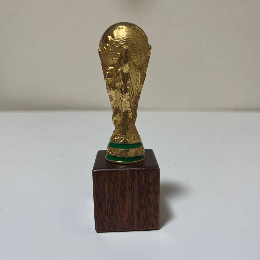 2014 FIFAワールドカップ ブラジル トロフィー オーナメント 記念