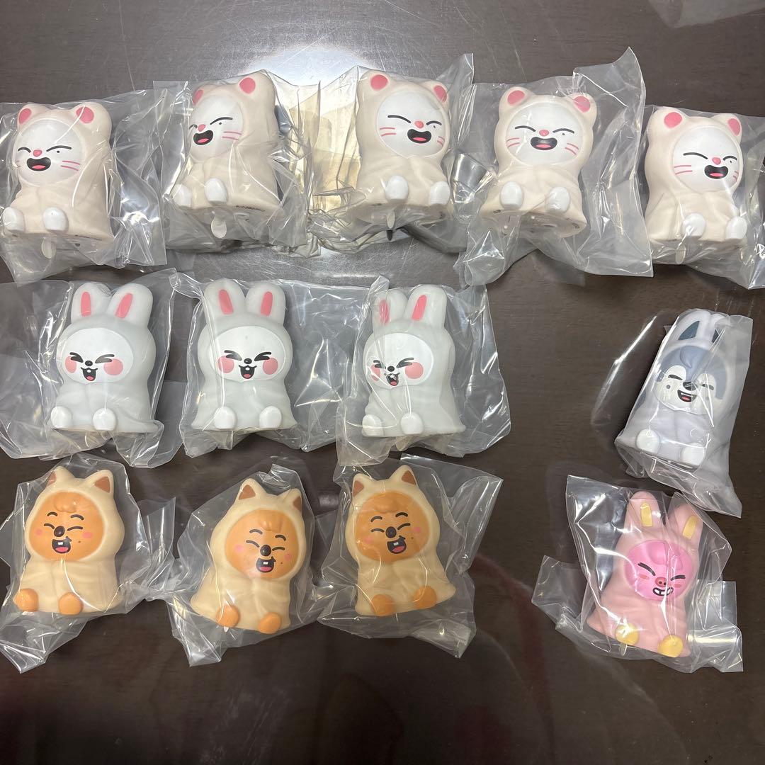 スキズ　ガチャ　SKZOO ライトマスコット