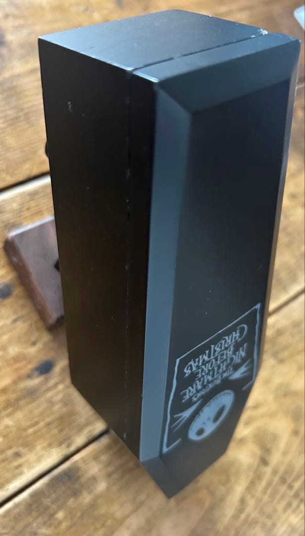 《新品、希少》フォッシル製・ナイトメアビフォアクリスマス 腕時計　電池交換済み