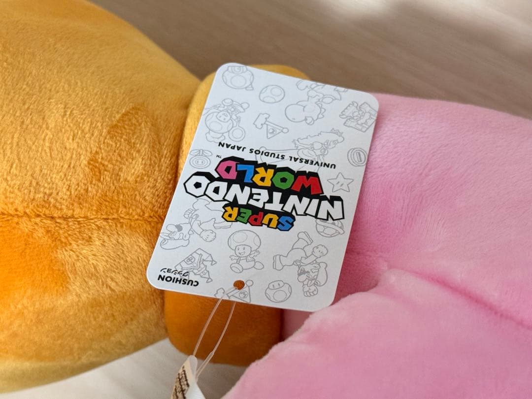 【新品】USJ ヨッシー クッション　抱き枕　ぬいぐるみ