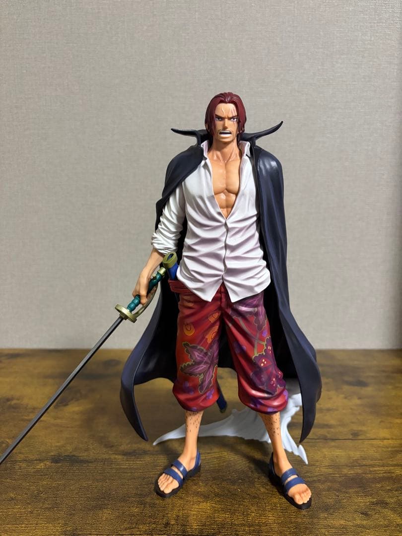 ワンピース　バンプレくじ　A賞　シャンクス