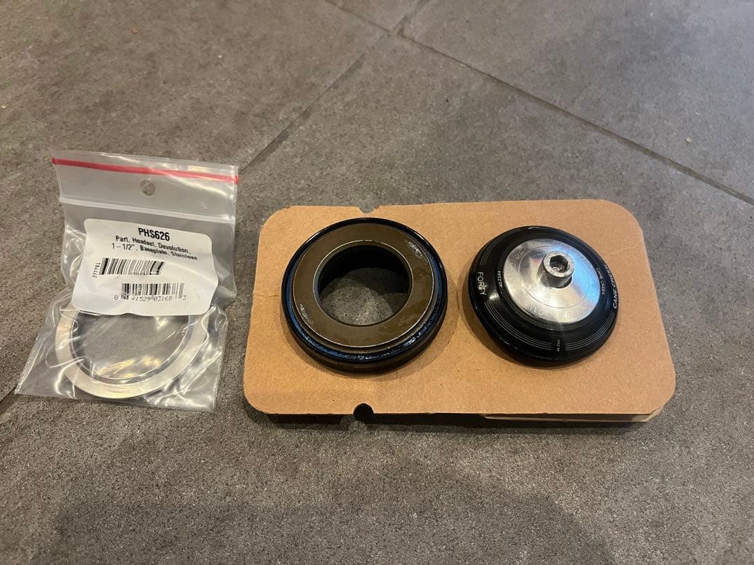 CANE CREEK ヘッドパーツ 未使用