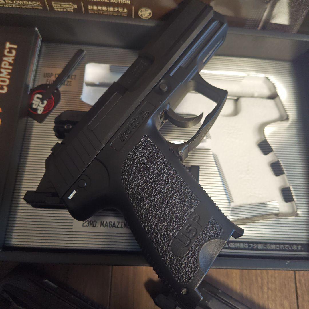 東京マルイ H&K USP COMPACT ガスガン　予備マガジン２本付き