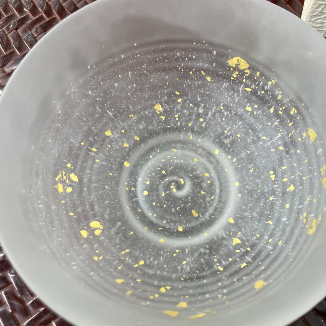 ガラス茶碗 金箔装飾