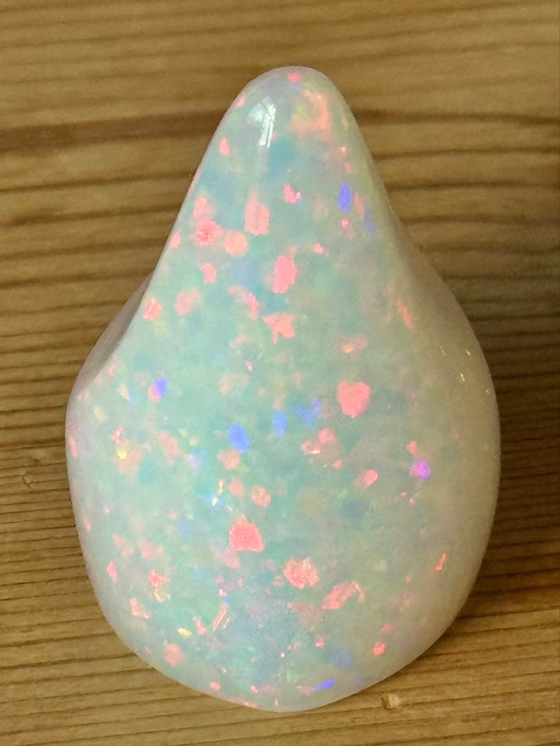 沖縄三線　ド派手な人工オパールバチ