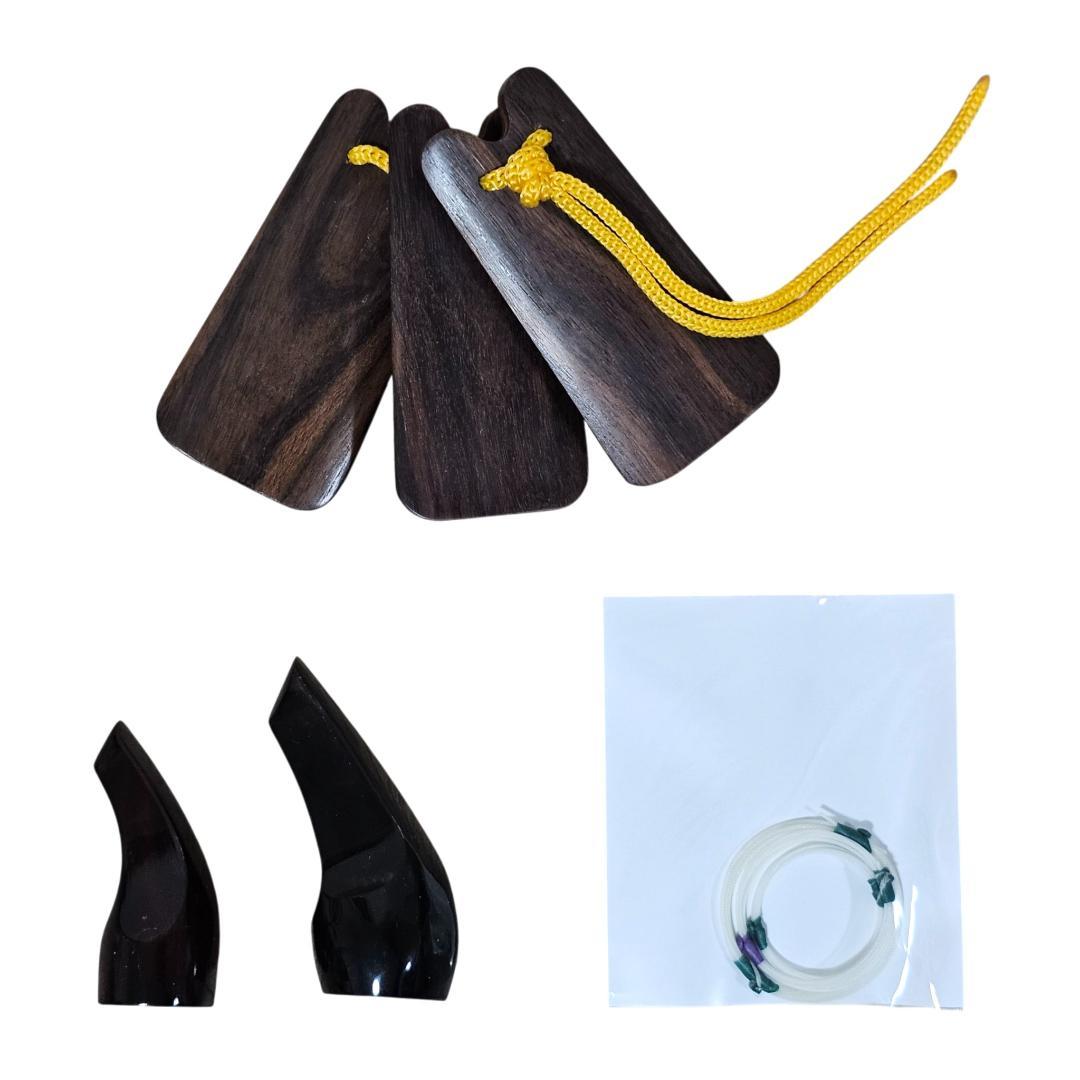 沖縄三線 蛇皮 ハードケース付 付属品多数 胴巻き 刺繍 入門セット