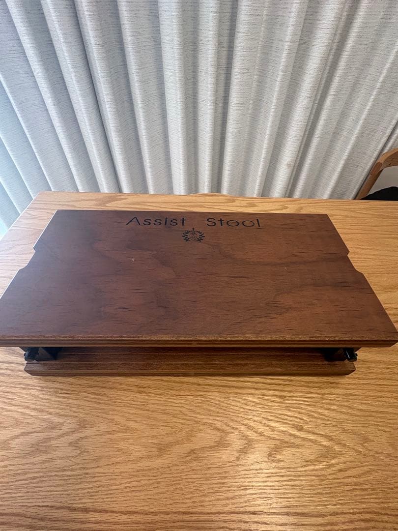 Assist Stool 木製補助スツール