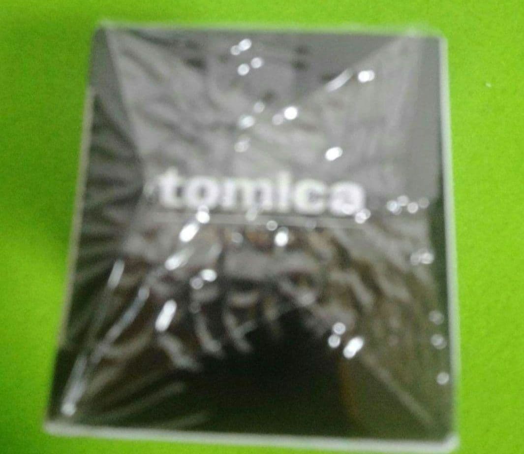 トミカプレミアム　キャンペーン当選品　スカイライン　トミカ　ランドクルーザー