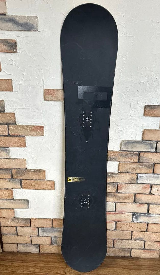 BTM スノーボード 板 158cm ブラック シンプルデザイン