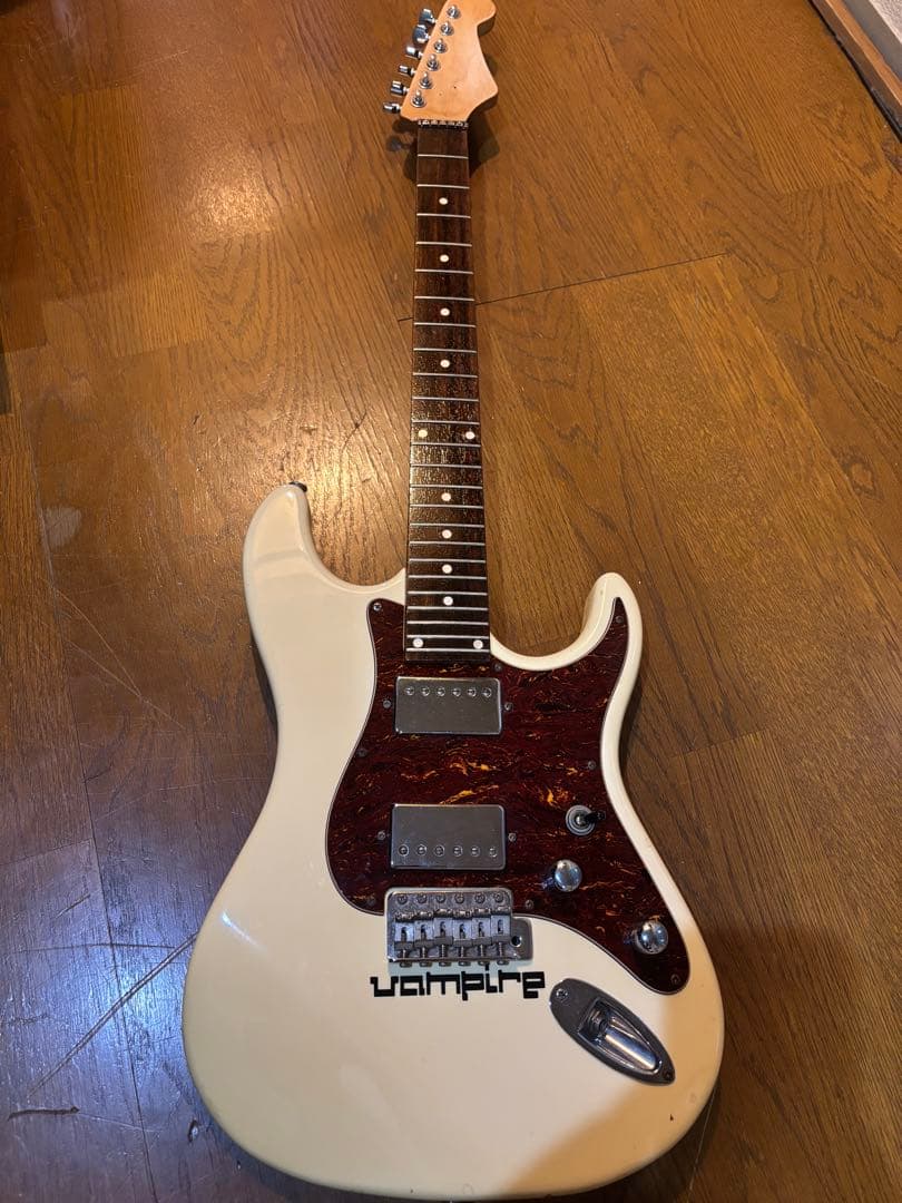 バッカス ストラトタイプ24フレット