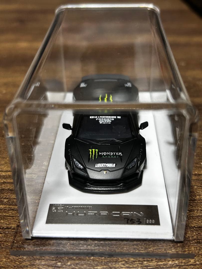 ミニカー Lamborghini Huracan Monster Energy 1/64
