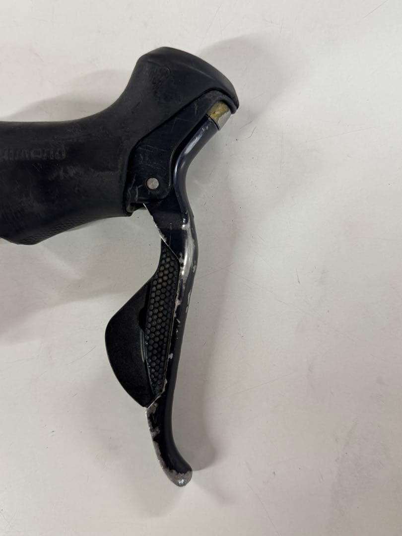 シマノ ULTEGRA di2 st-6870 di2レバー　左右セット