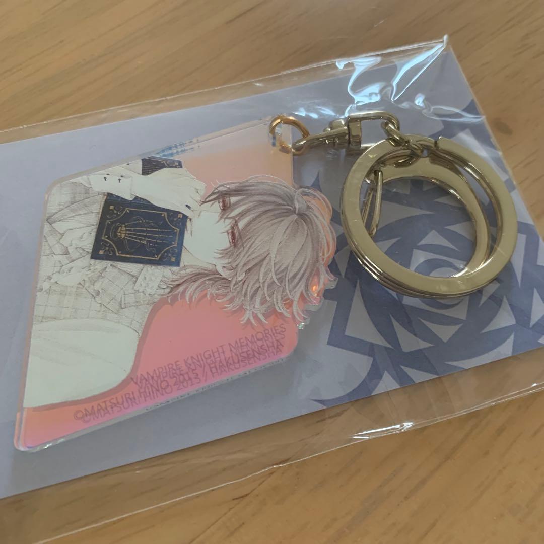 ヴァンパイア騎士　台湾　特典　アクリルキーホルダー　玖蘭枢