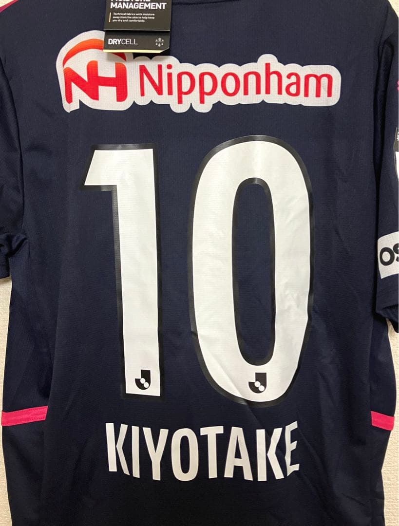 ♦︎新品♦︎10清武Lサイズセレッソ大阪リミテッドユニフォーム
