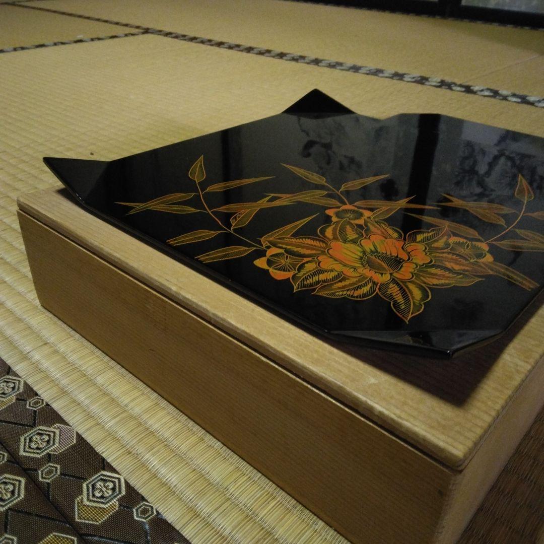 菓子鉢　漆器　茶道具