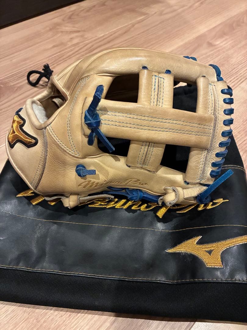 ミズノプロ　佐藤輝明モデル　軟式