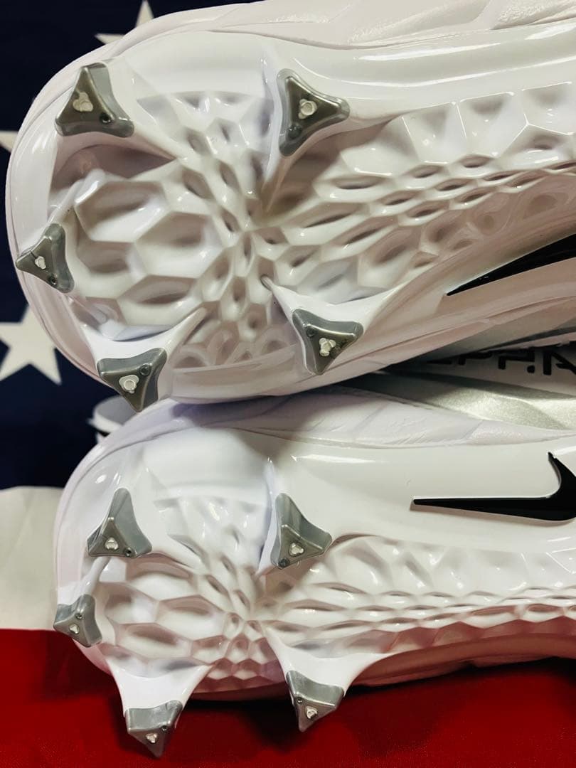 NIKE ALPHA MENACE VARSITY MID アメフト スパイク