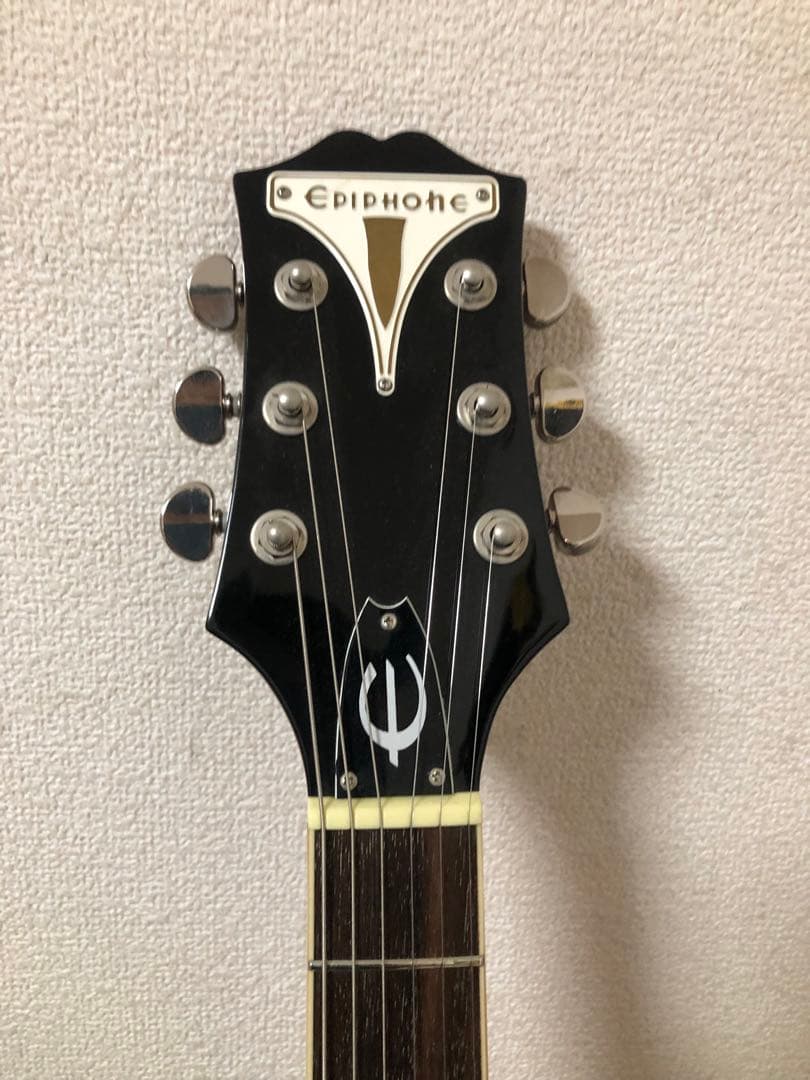 Epiphone エピフォン　セミアコ　ビグスビーアーム　ケース付き