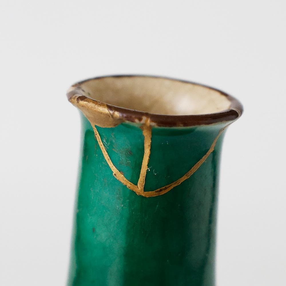 明治25年（1892年）購入の品 青手古九谷 徳利二客 花唐草文 金継共箱 酒器