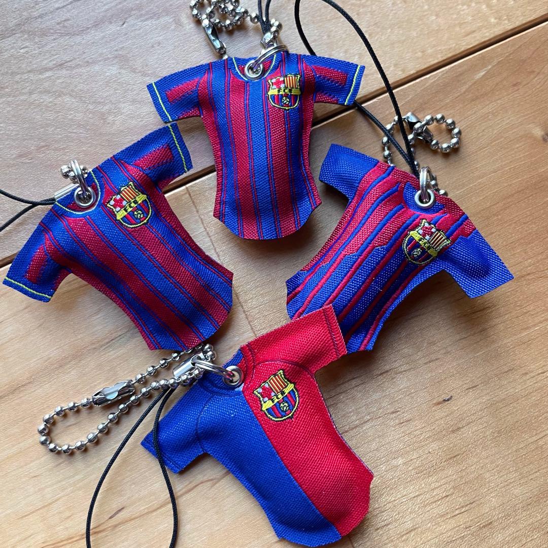 10点FCバルセロナユニフォームキーホルダーストラップロナウジーニョメッシ