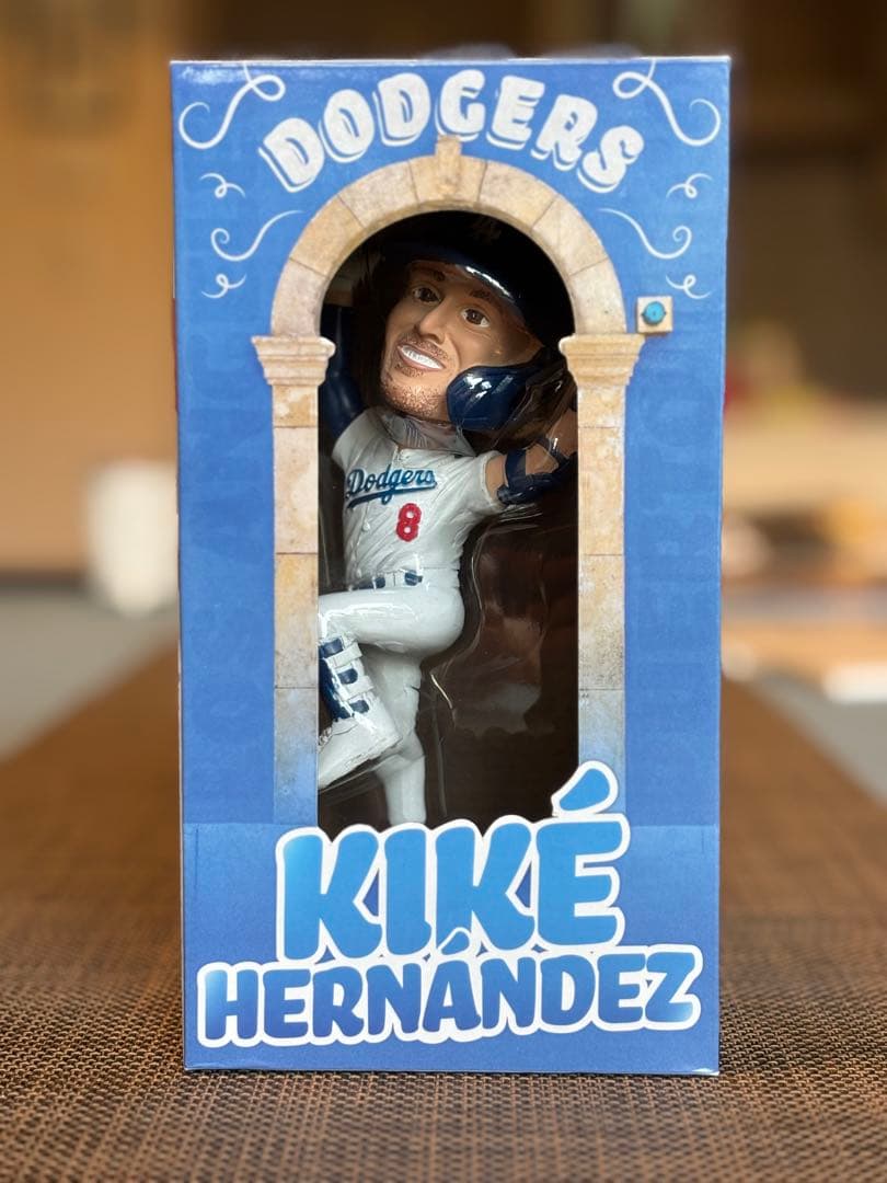 キケヘルナンデス　ボブルヘッドフィギュア　Dodgers