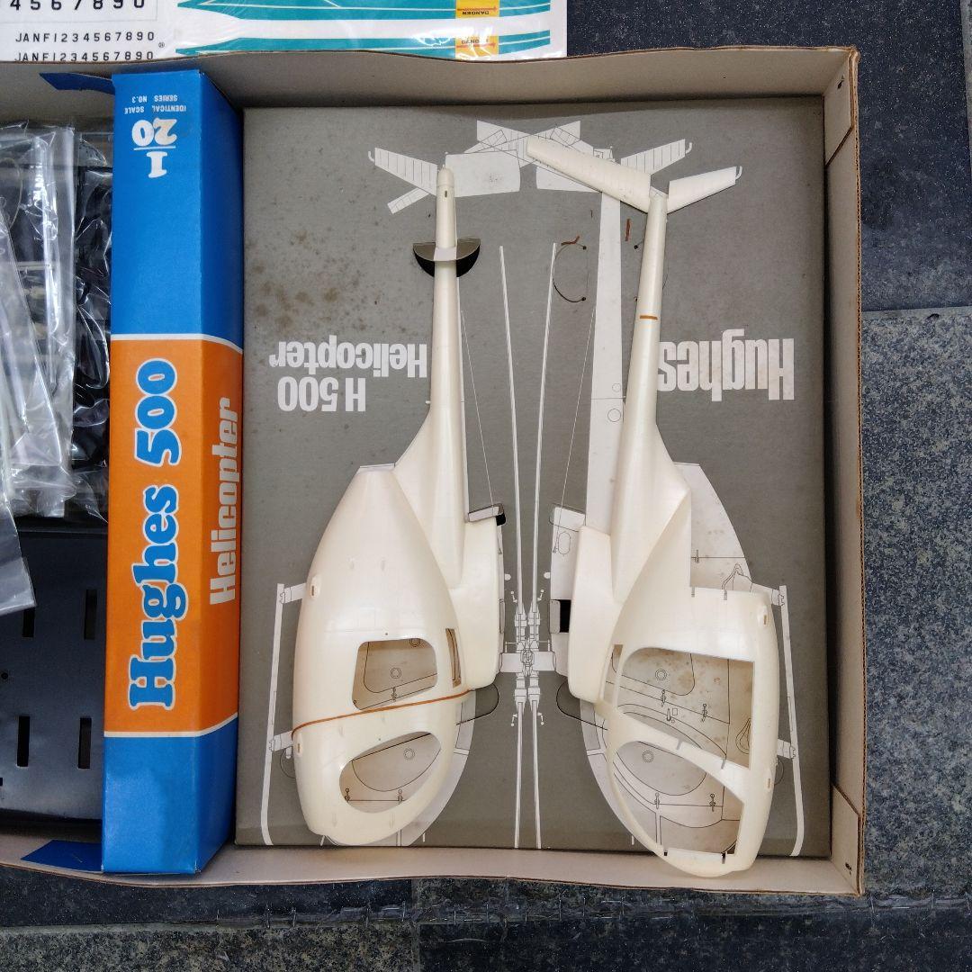 Hughes H500 ヘリコプタープラモデル 1/20