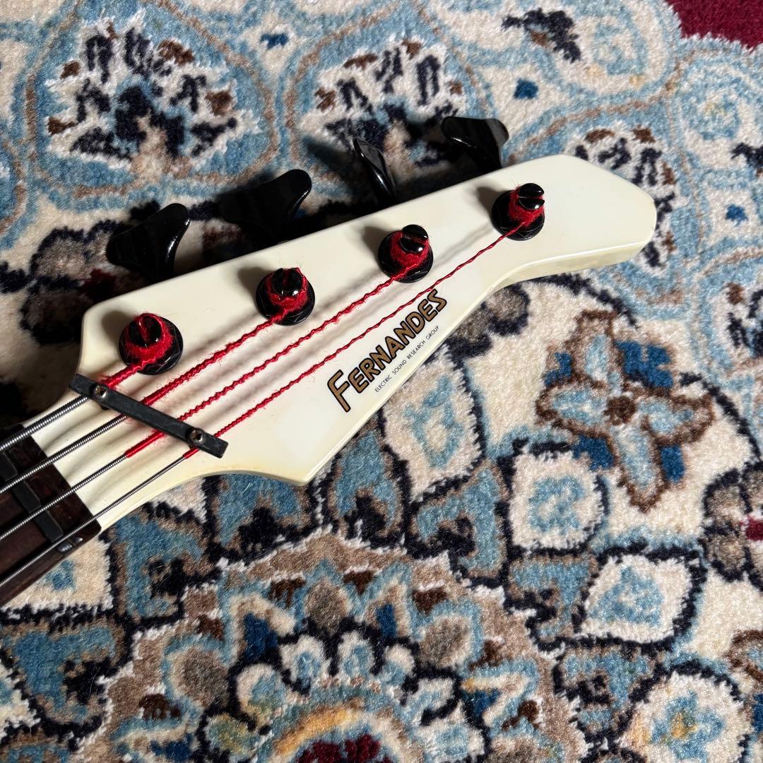 レア　FERNANDES FRB-70 エレキベース　ヴィンテージ　金ロゴ