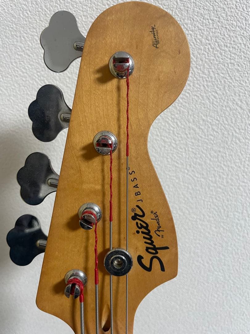 Fender Squier Jazz Bass スクワイヤー　ジャズベース