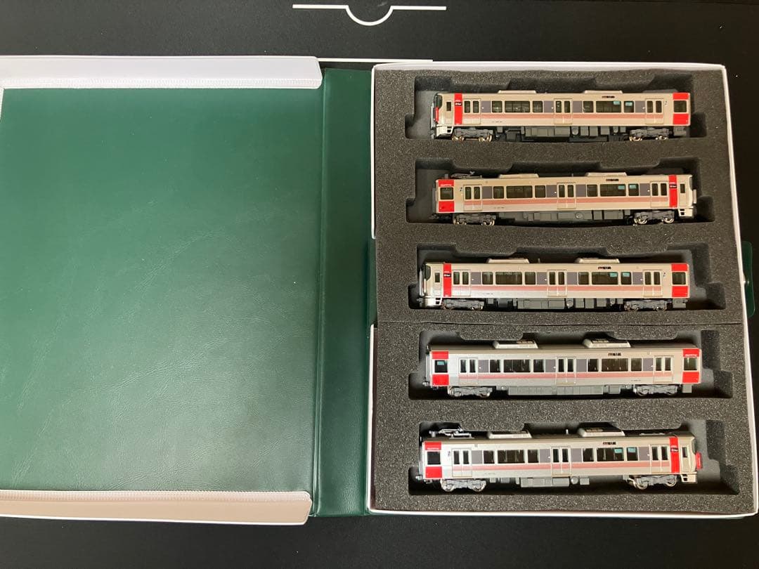 KATO227系0番台　REDWING 2+3両