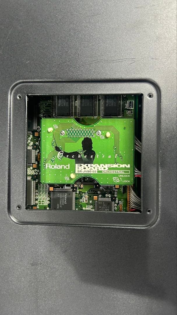 Roland JD-990シンセサイザーモジュールM-256Eメモリーカード付き