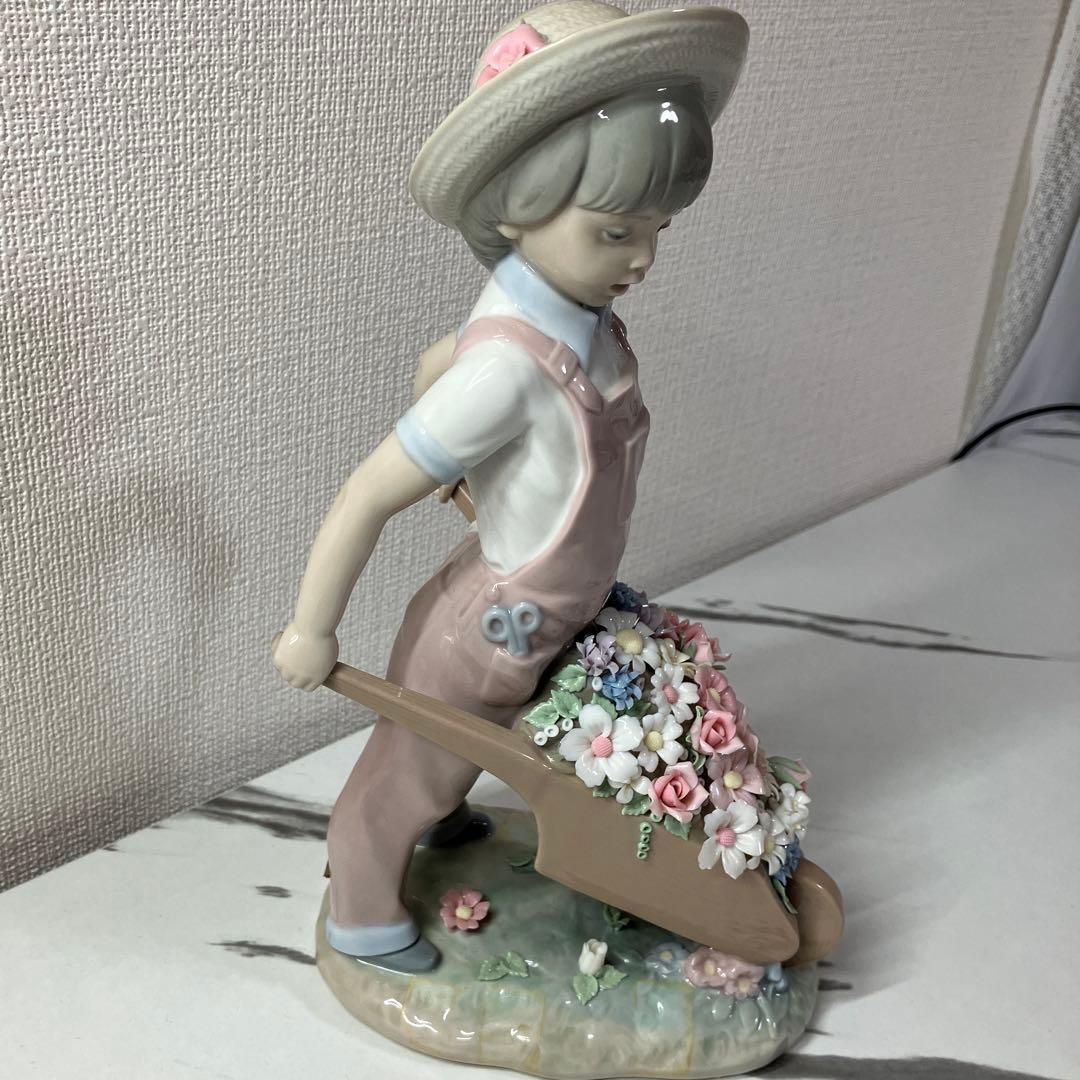 LLADRO リヤドロ 1283 花車を押す少女 箱付