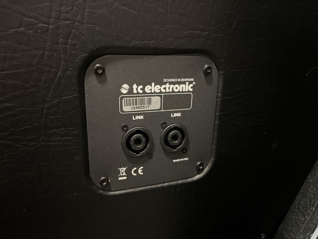 tc electronic ベース用キャビネット K115