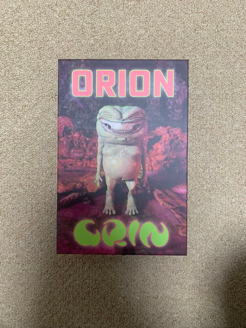 Grey Orion Ron English ロンイングリッシュ フィギュア