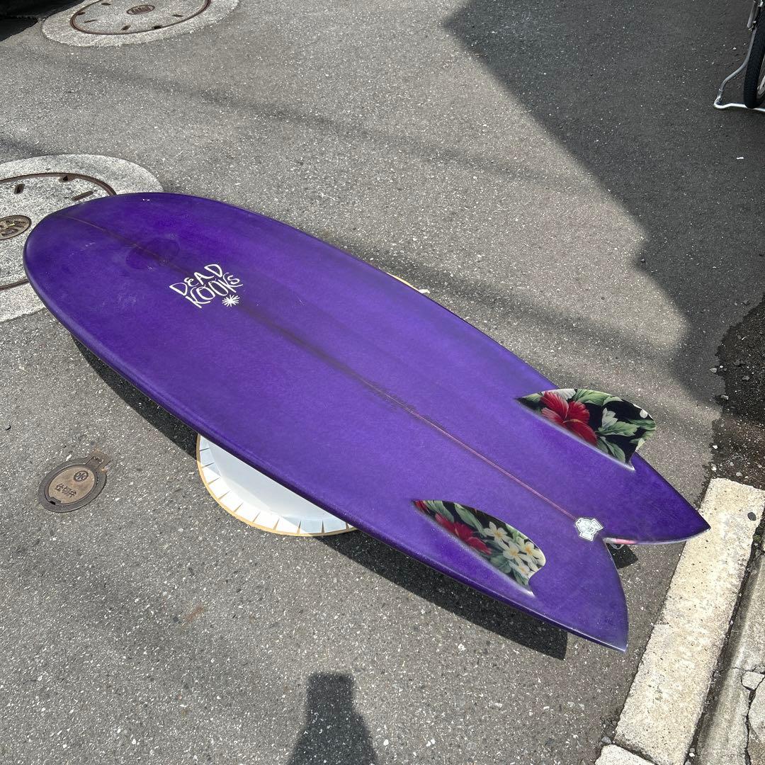 DEADKOOKS twin フィン　サイズ5.6 お値引き不可