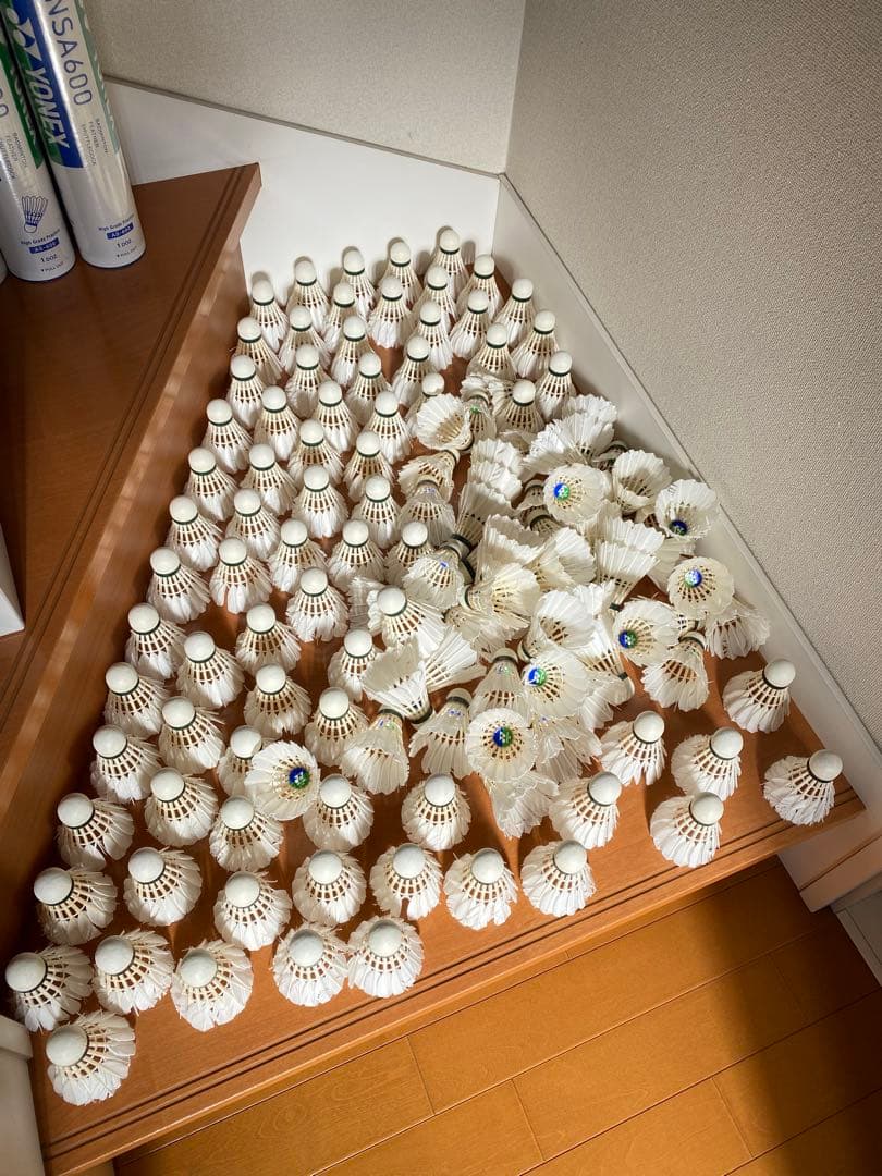 YONEX AEROSENSA 600シャトル130球使用済み