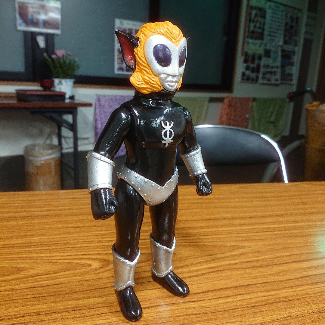 ブルマァク/マグマ星人 ソフビ