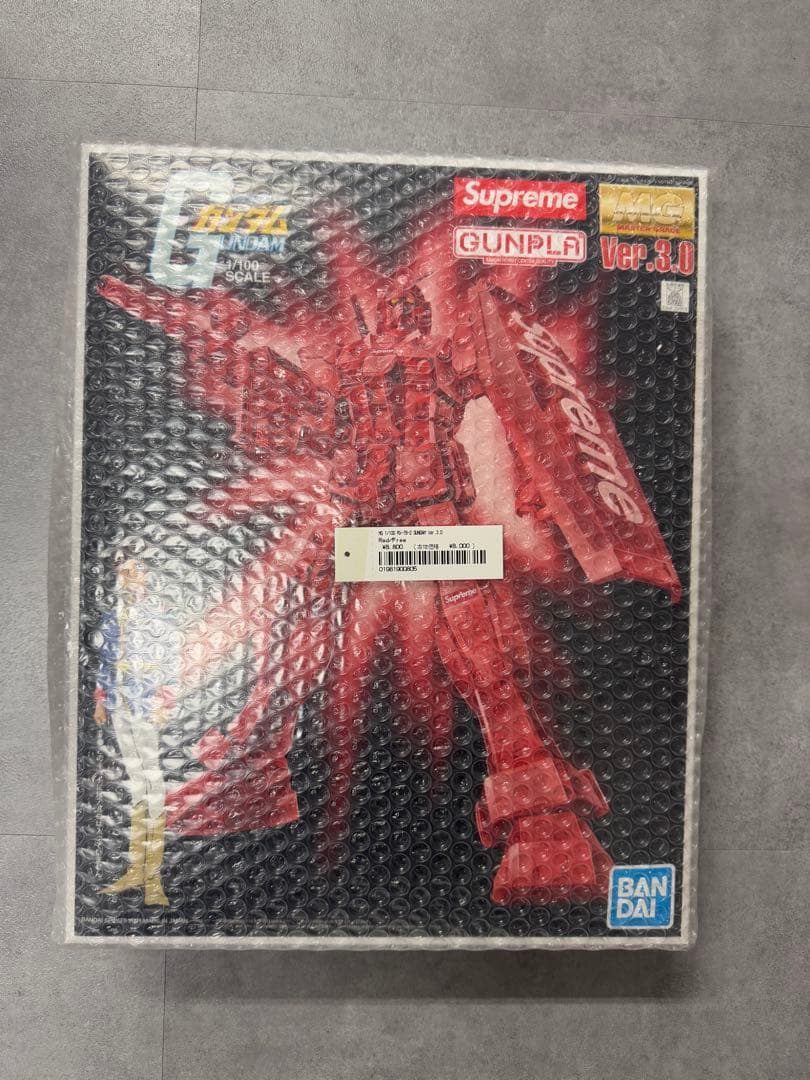 Supreme BANDAI ガンダムプラモデルMG1/100RX 78