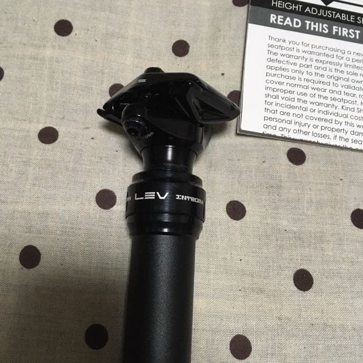 ks suspension lev integra ドロッパー　シートポスト