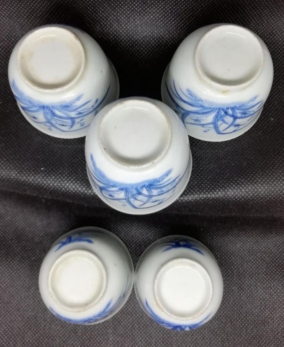 【お値下げ】骨董　煎茶茶碗　蘭の図（ぐい飲み）５客　ホツ有り