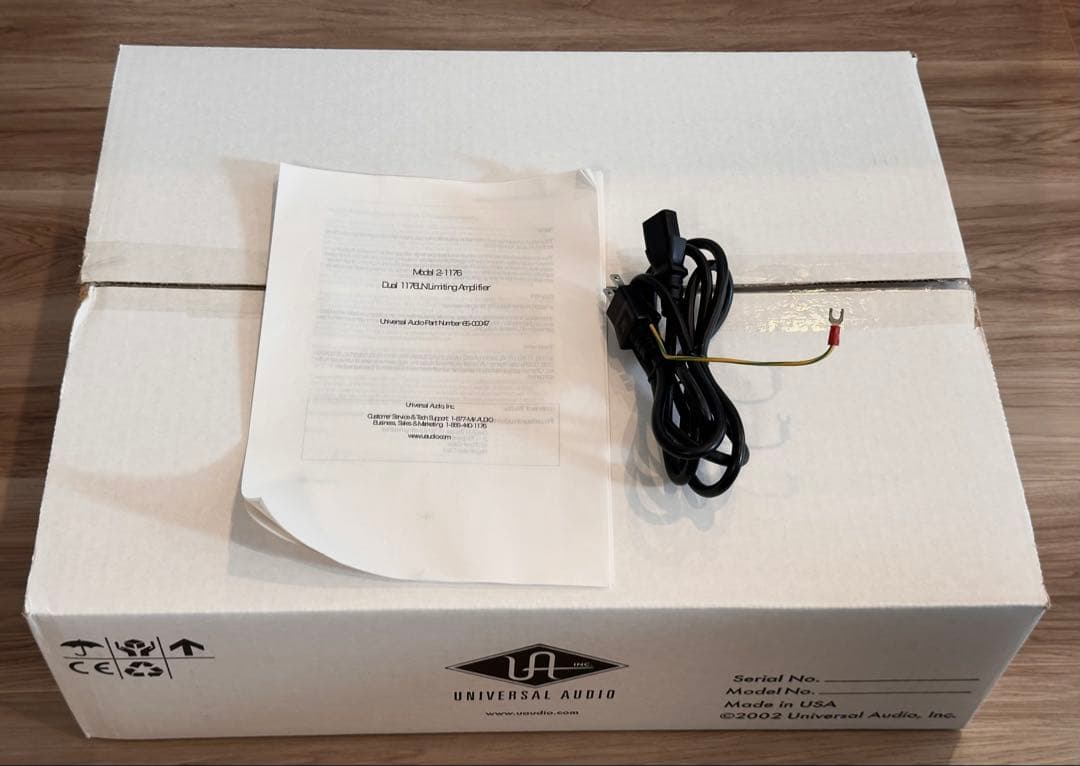 Universal Audio 2-1176 デュアル FET コンプレッサー