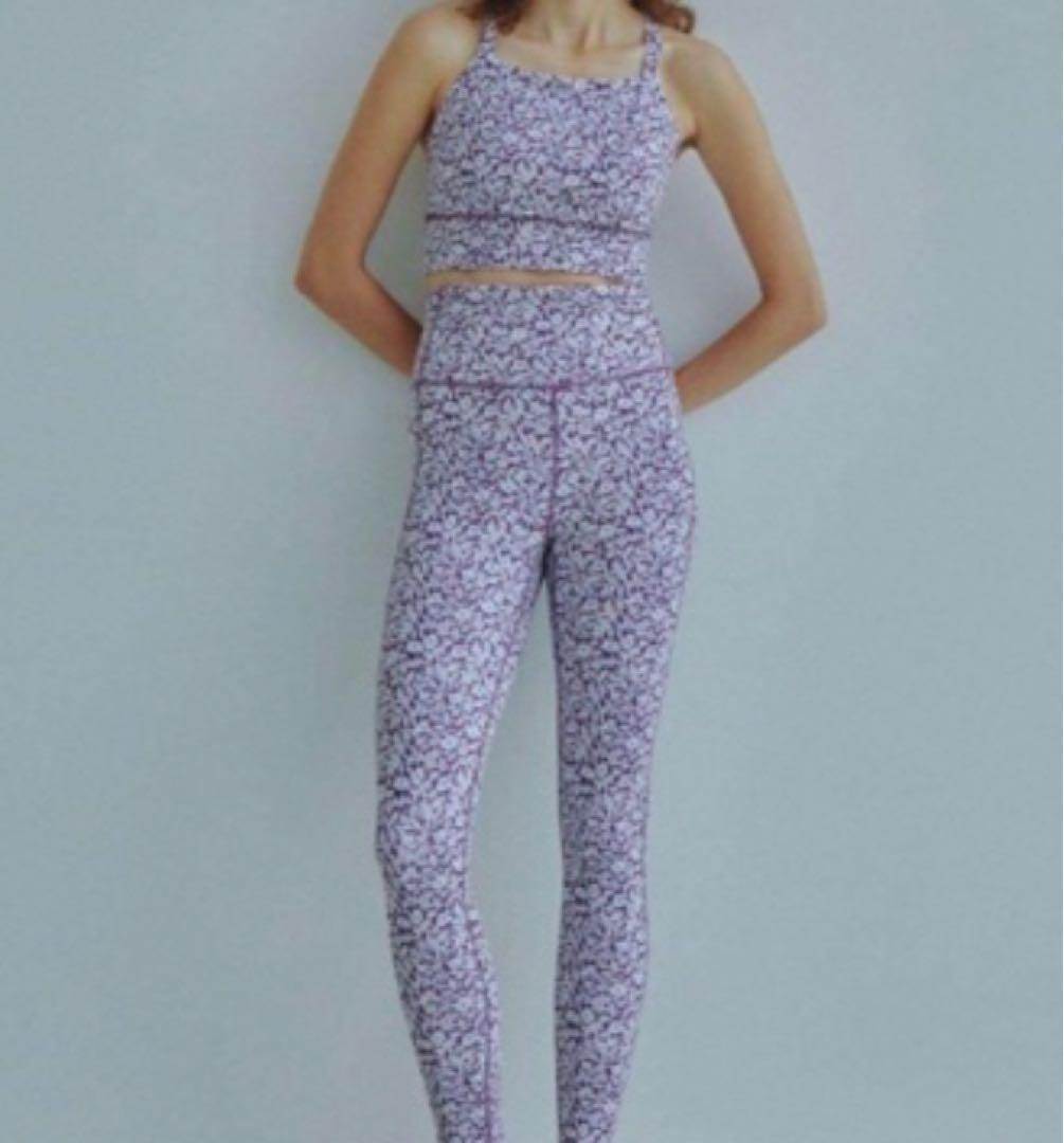 新品　emmi yoga エミヨガ　フラワーレギンス　小豆色×藤色S