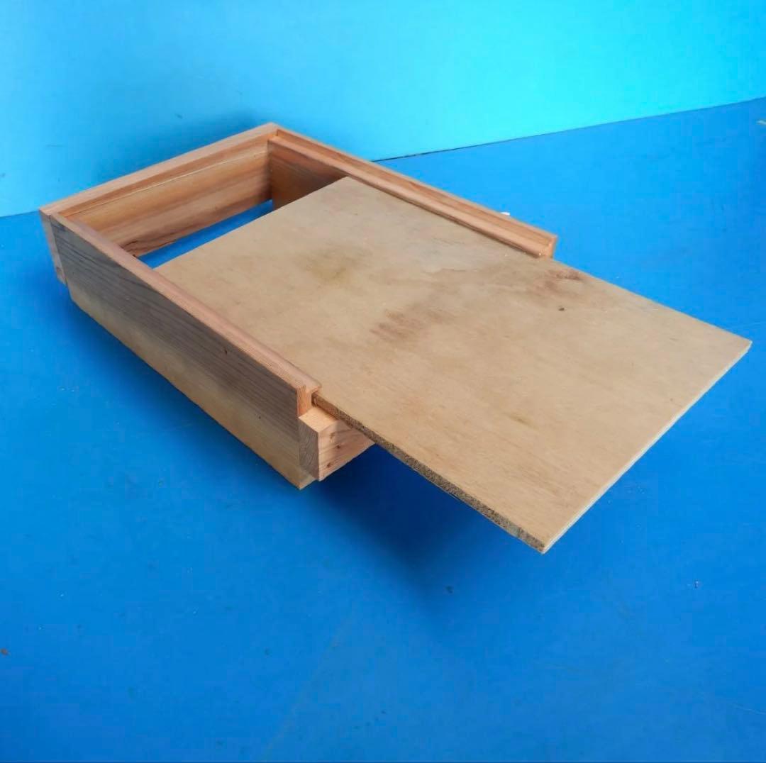 木製昆虫捕獲箱 誘引剤付き 日本蜜蜂巣箱 重箱 自然乾燥吉野杉