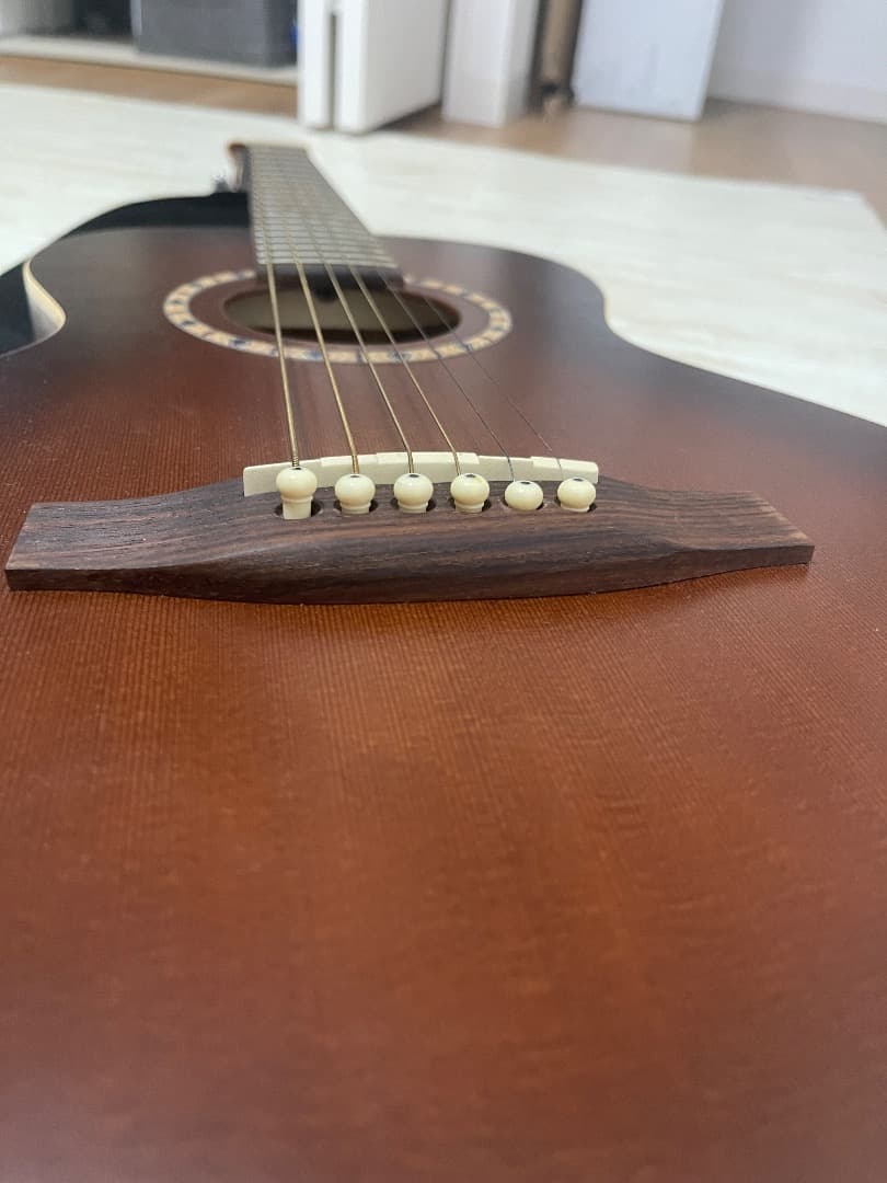 Art&Lutherie パーラーギター