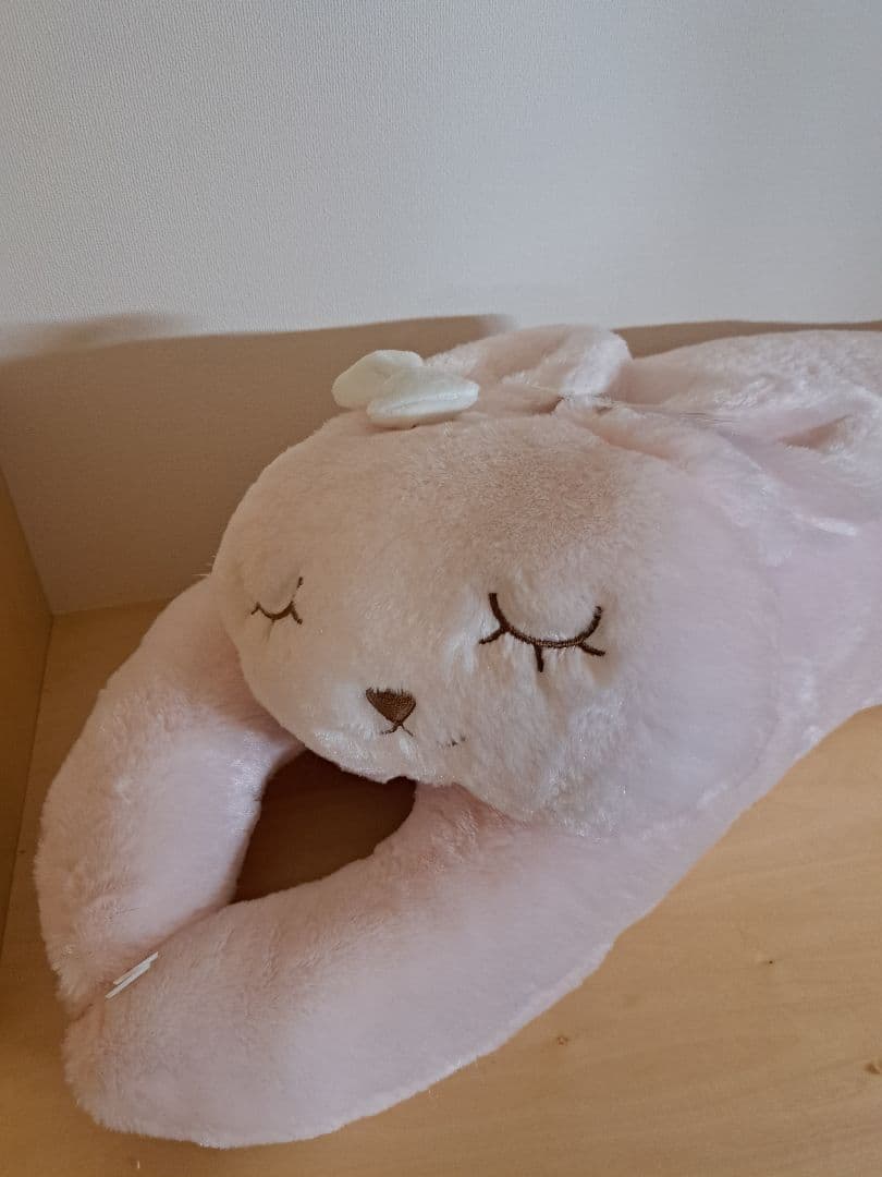 ニトリ　抱き枕　うさぎ　モモ