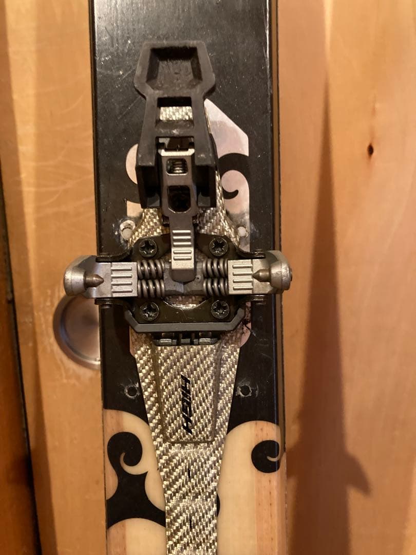 バックカントリースキー