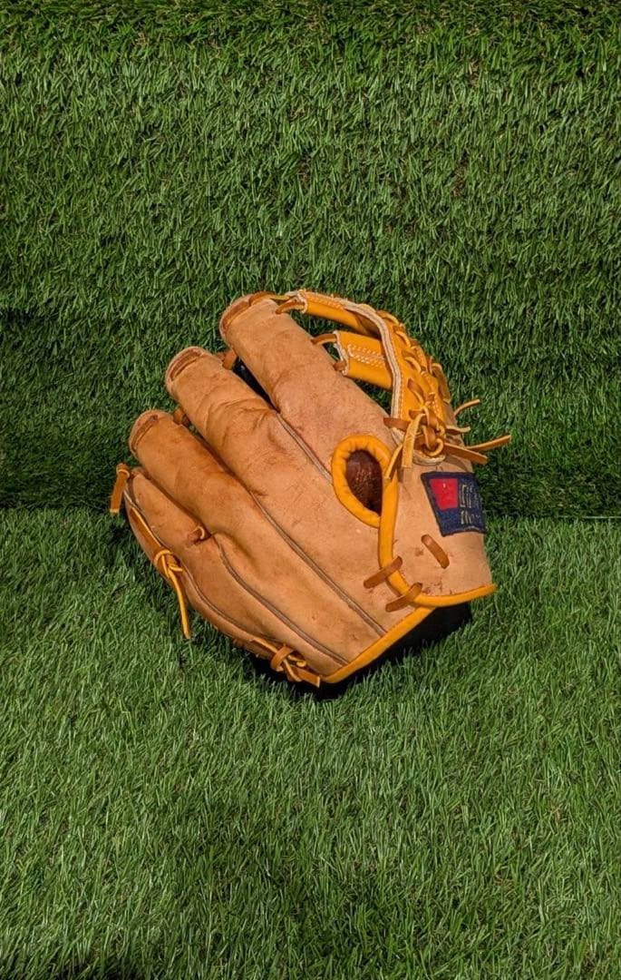 野球グラブ　グローブ　一般硬式大人用　内野手用　ミズノワールドウィントレーニング